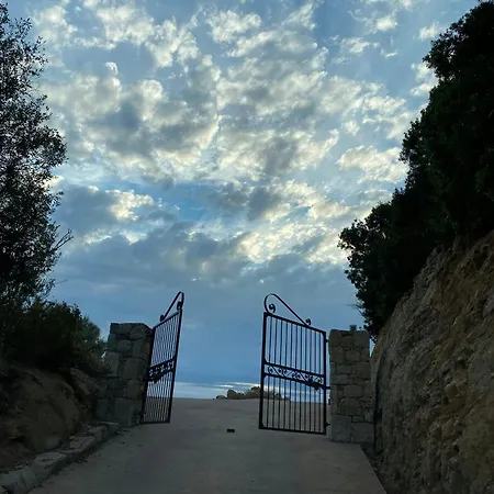 Beautiful Stone House With Sea View In Corsica Sari-D'orcino