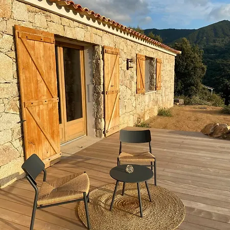 펜션 Beautiful Stone House With Sea View In Corsica *