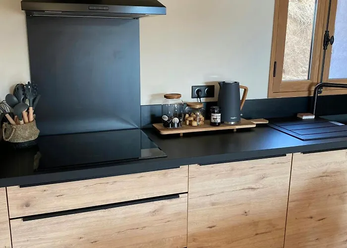 Beautiful Stone House With Sea View In Corsica Prázdninový dům Sari-D'orcino