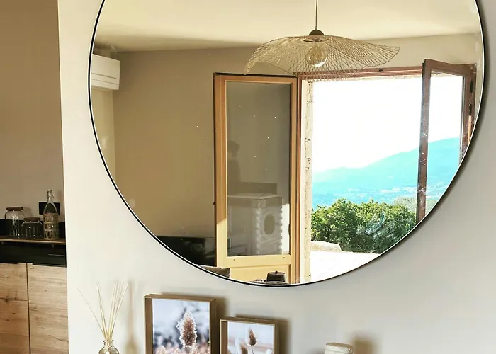 Prázdninový dům Beautiful Stone House With Sea View In Corsica Sari-D'orcino